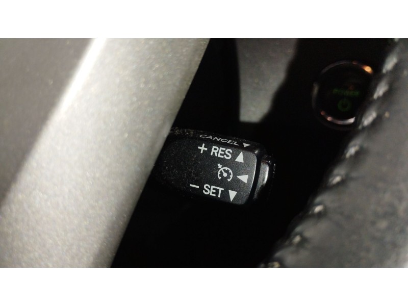 Recambio de volante para toyota prius (_w3_) 1.8 hybrid (zvw3_) referencia OEM IAM   