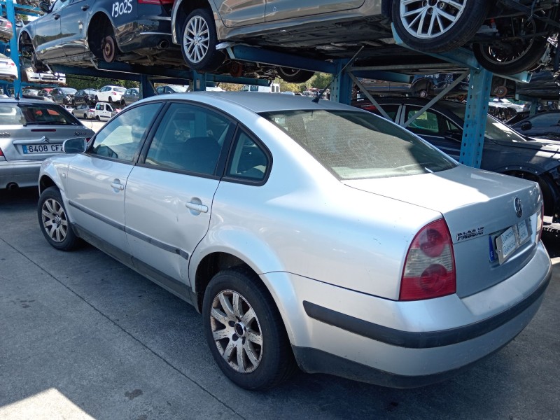 volkswagen passat b5.5 (3b3) del año 2002