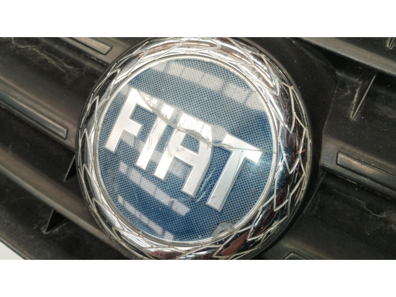 Recambio de rejilla delantera para fiat scudo furgoneta (270_, 272_) 1.6 d multijet referencia OEM IAM 1497652077  
