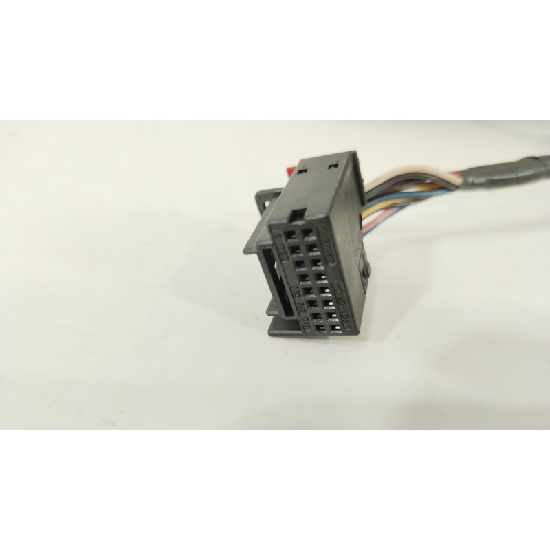 Recambio de retrovisor izquierdo para audi a3 sportback (8va, 8vf) 2.0 tdi referencia OEM IAM 8V1857409G  