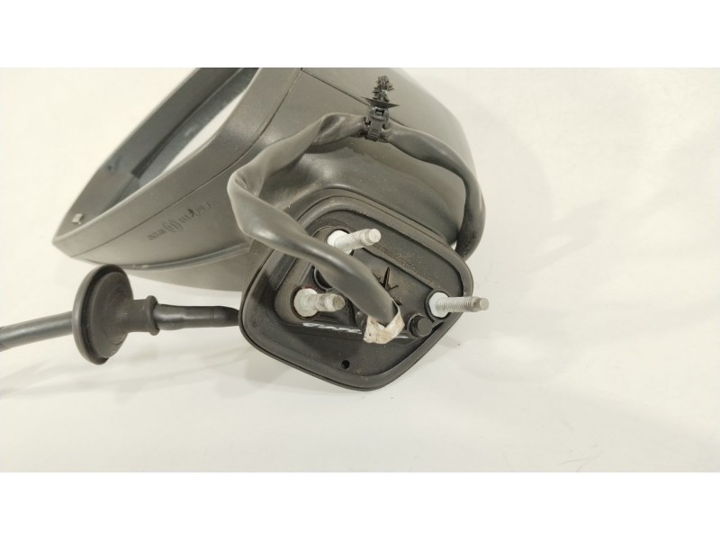 Recambio de retrovisor izquierdo para audi a3 sportback (8va, 8vf) 2.0 tdi referencia OEM IAM 8V1857409G  