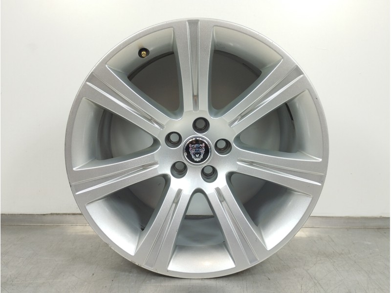 Recambio de llanta para jaguar xk coupé/convertible 4.2 v8 32v cat referencia OEM IAM 6W831007BG  