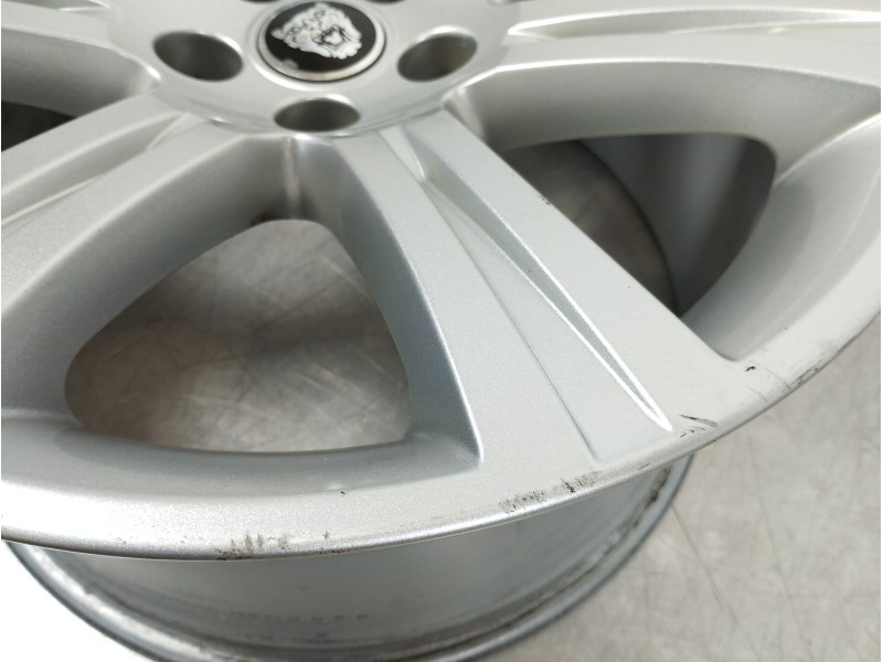 Recambio de llanta para jaguar xk coupé/convertible 4.2 v8 32v cat referencia OEM IAM 6W831007BG  