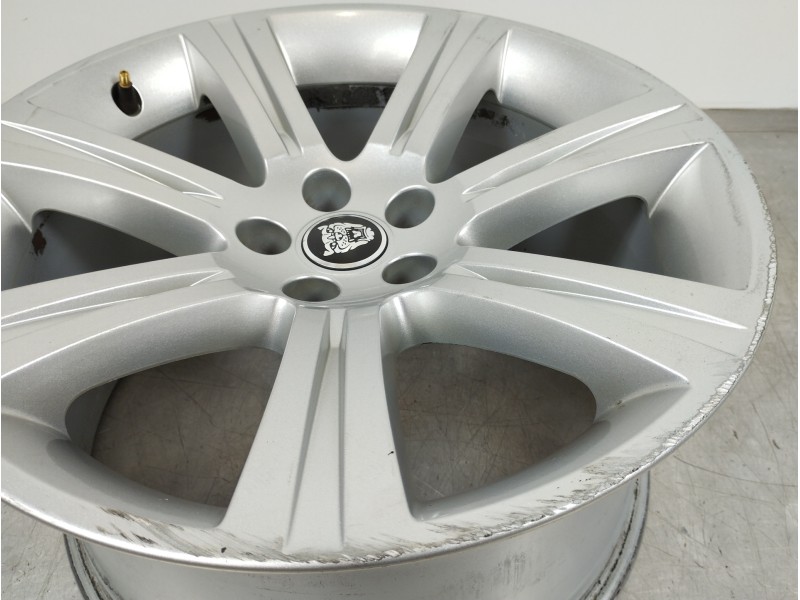 Recambio de llanta para jaguar xk coupé/convertible 4.2 v8 32v cat referencia OEM IAM 6W831007BC  