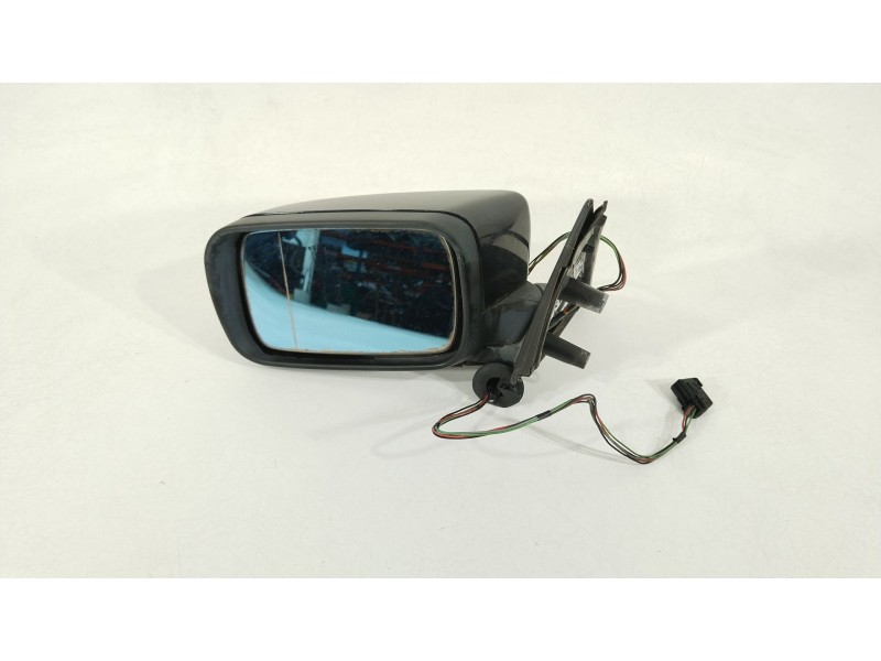 Recambio de retrovisor izquierdo para bmw 5 touring (e39) 520 d referencia OEM IAM 51168266601  