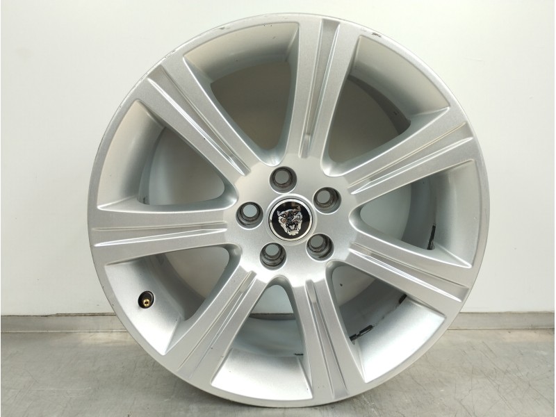 Recambio de llanta para jaguar xk coupé/convertible 4.2 v8 32v cat referencia OEM IAM 6W831007AB  