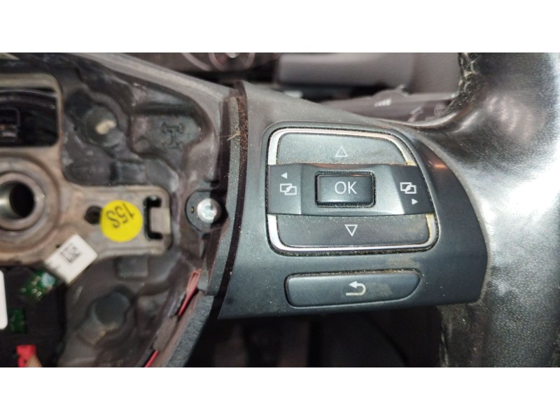 Recambio de mando volante para volkswagen touran (1t3) 2.0 tdi referencia OEM IAM 5C0959537A 5C0959538B 5K0959542C