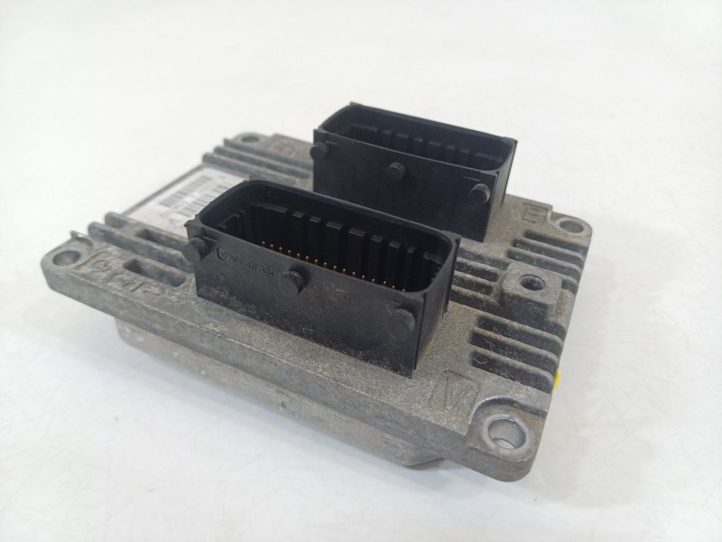 Recambio de centralita motor uce para fiat 500 (312_) 1.2 (312axa1a) referencia OEM IAM 51847332  