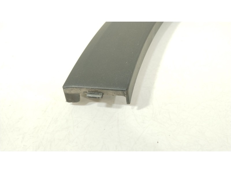 Recambio de aletin trasero izquierdo para mg zs suv (azs1) 1.5 vti referencia OEM IAM 11410364 11410364JSYC 