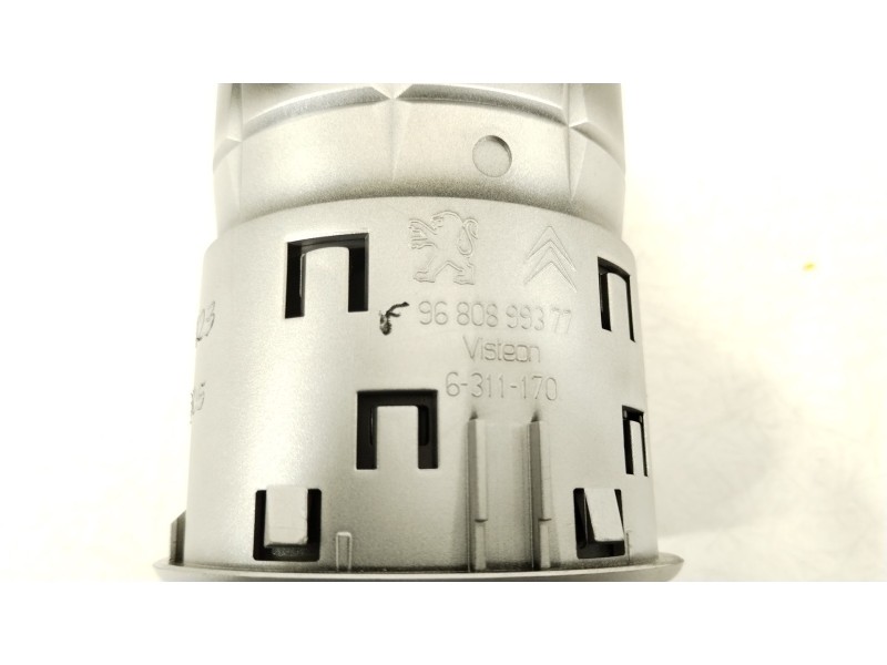 Recambio de rejilla aireadora para citroën berlingo multispace (b9) 1.6 hdi 90 referencia OEM IAM 9680899377  