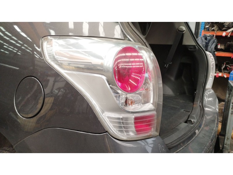 Recambio de piloto trasero izquierdo para toyota verso (_r2_) 1.6 d4-d (war20_) referencia OEM IAM   