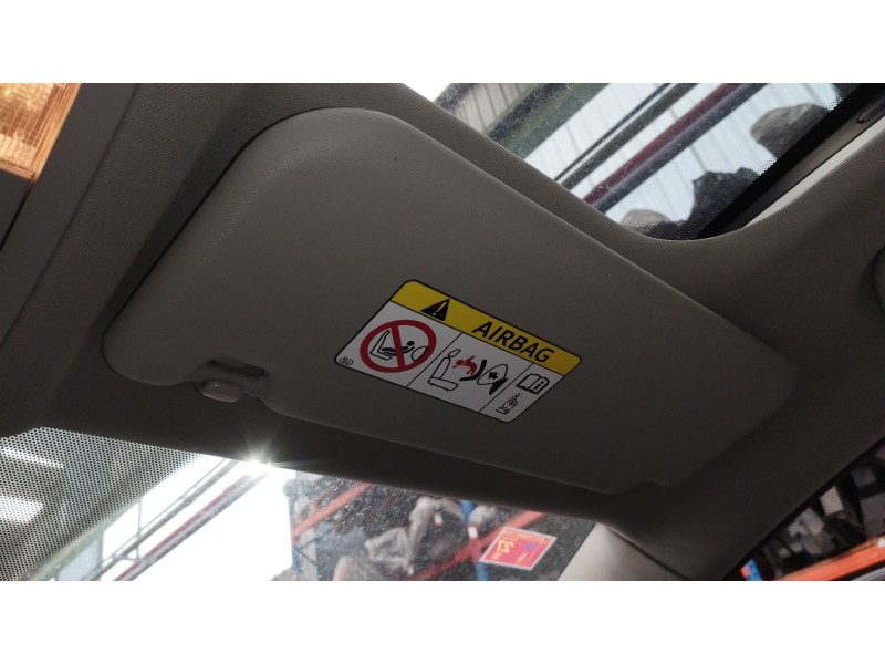 Recambio de parasol derecho para toyota verso (_r2_) 1.6 d4-d (war20_) referencia OEM IAM   