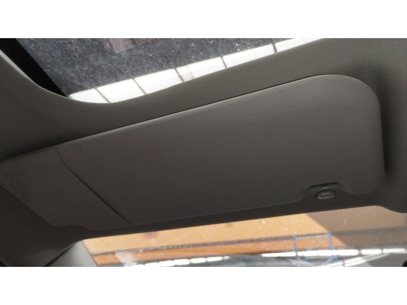 Recambio de parasol izquierdo para toyota verso (_r2_) 1.6 d4-d (war20_) referencia OEM IAM   