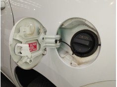 Recambio de tapa exterior combustible para toyota verso (_r2_) 1.6 d4-d (war20_) referencia OEM IAM    2