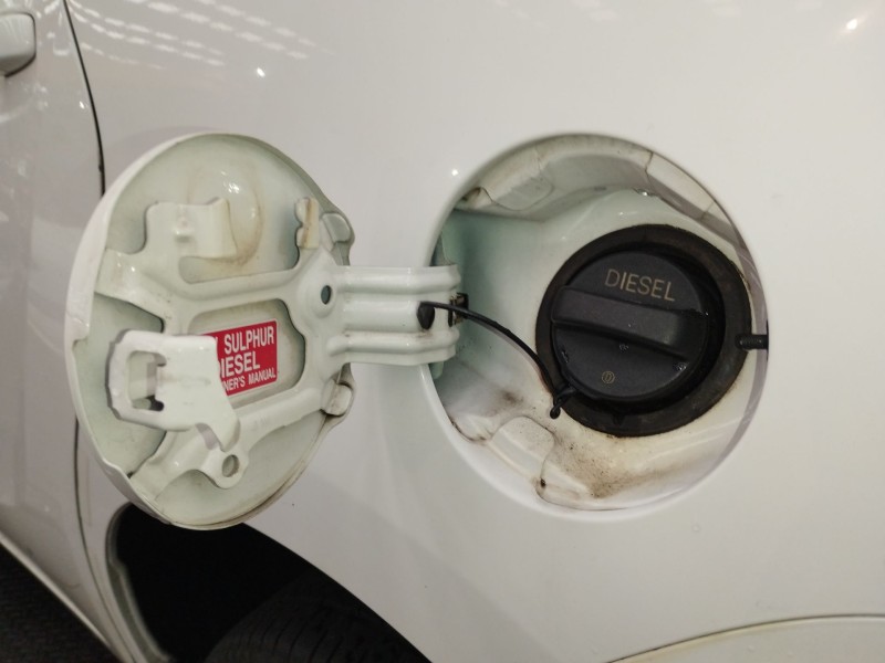 Recambio de tapa exterior combustible para toyota verso (_r2_) 1.6 d4-d (war20_) referencia OEM IAM   