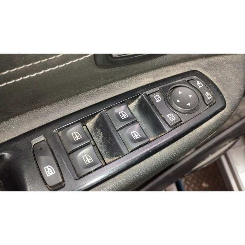 Recambio de mando elevalunas delantero izquierdo para renault scénic iii (jz0/1_) 1.5 dci referencia OEM IAM 254010073R  
