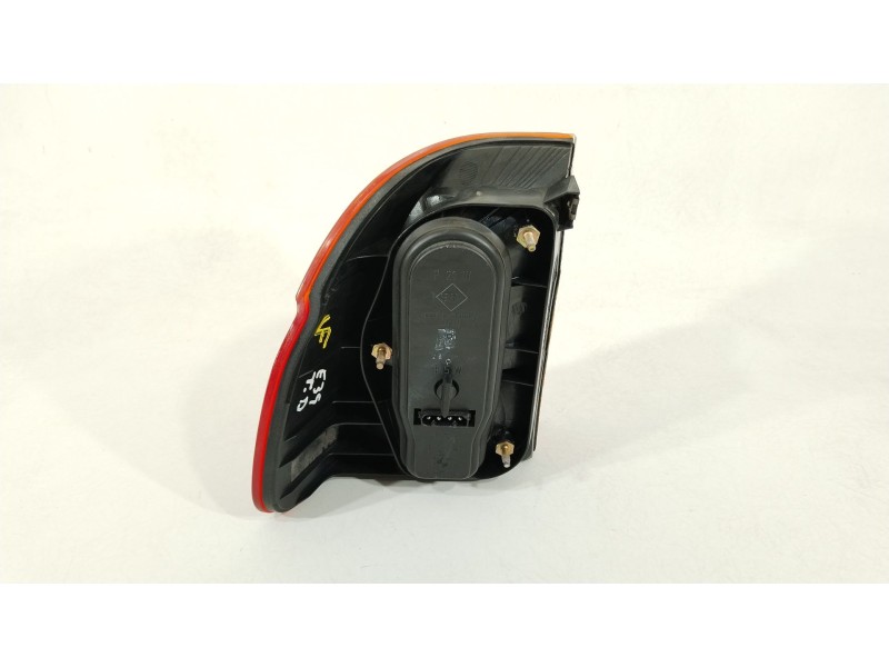 Recambio de piloto trasero derecho para bmw 5 touring (e39) 520 d referencia OEM IAM 63218371328 8371324 393440