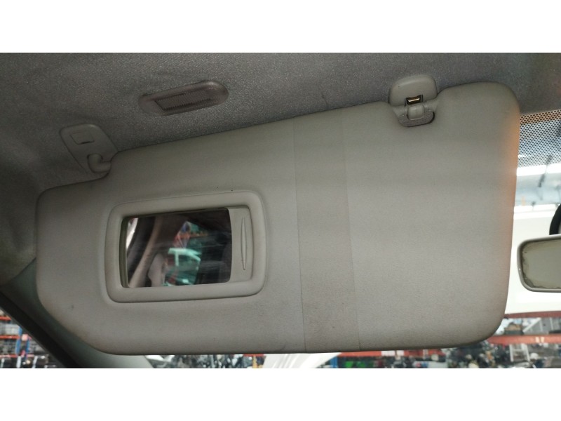 Recambio de parasol izquierdo para renault grand scénic iii (jz0/1_) 1.9 dci referencia OEM IAM   