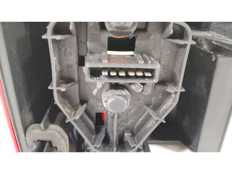 Recambio de piloto trasero derecho para peugeot partner furgoneta/monovolumen (5_, g_) 1.9 d referencia OEM IAM 6351EC  