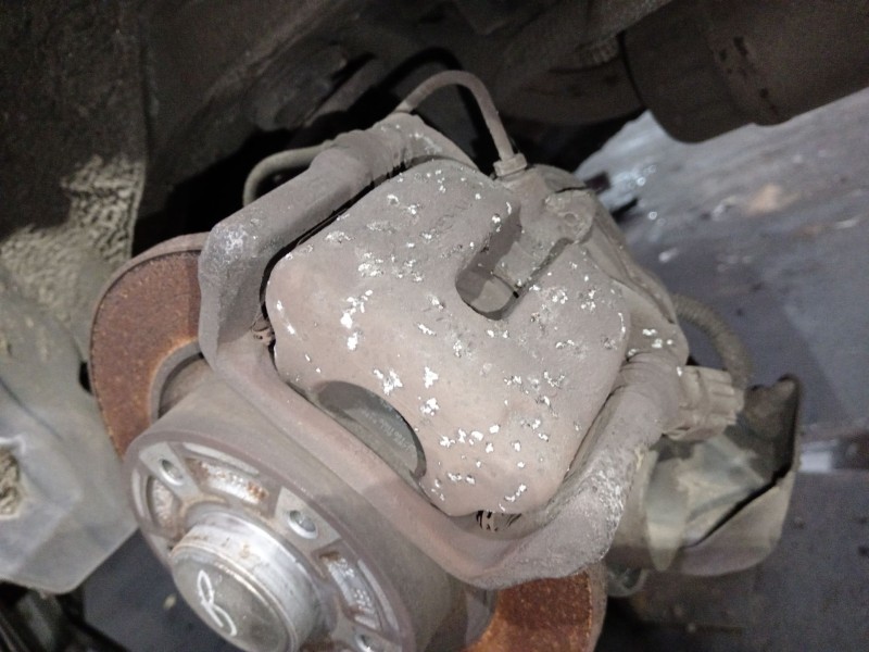 Recambio de pinza freno trasera izquierda para renault grand scénic iii (jz0/1_) 1.9 dci referencia OEM IAM   