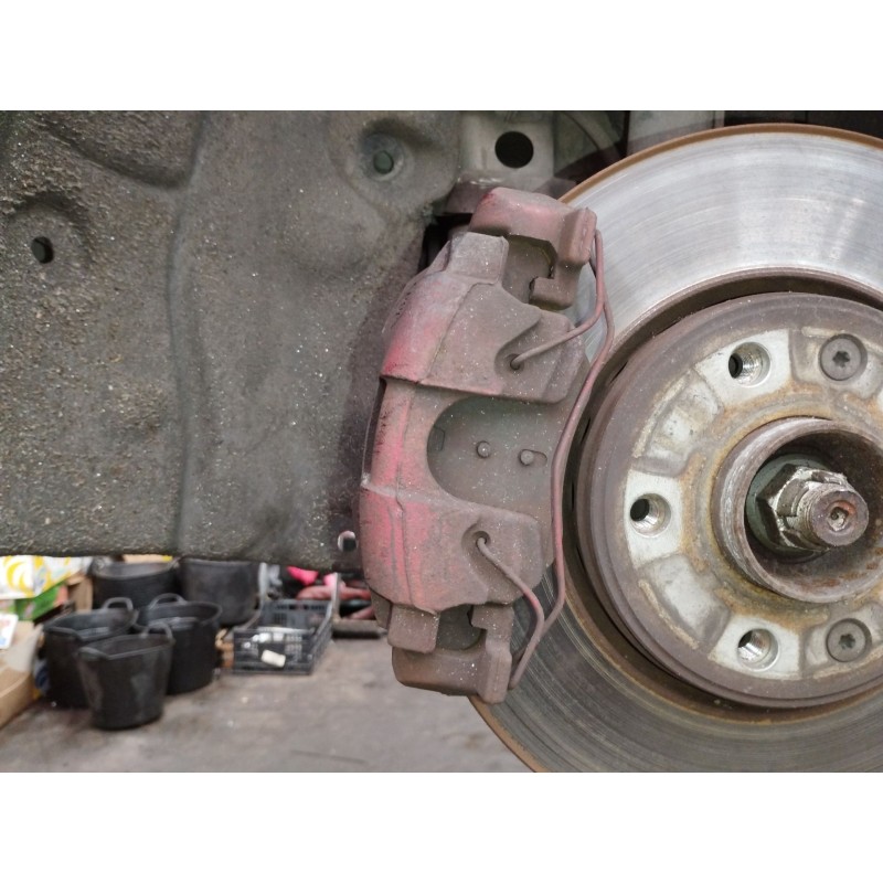 Recambio de pinza freno delantera izquierda para renault grand scénic iii (jz0/1_) 1.9 dci referencia OEM IAM   