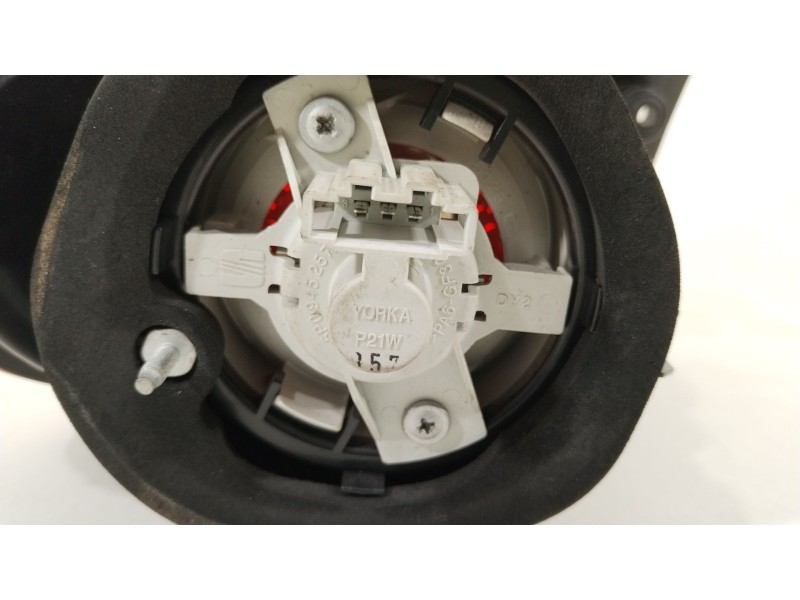 Recambio de piloto trasero derecho para seat altea (5p1) 2.0 tdi 16v referencia OEM IAM 5P0945112B 5P0945096E 