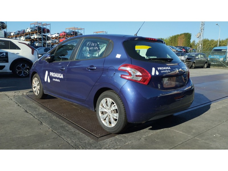 peugeot 208 i (ca_, cc_) del año 2013