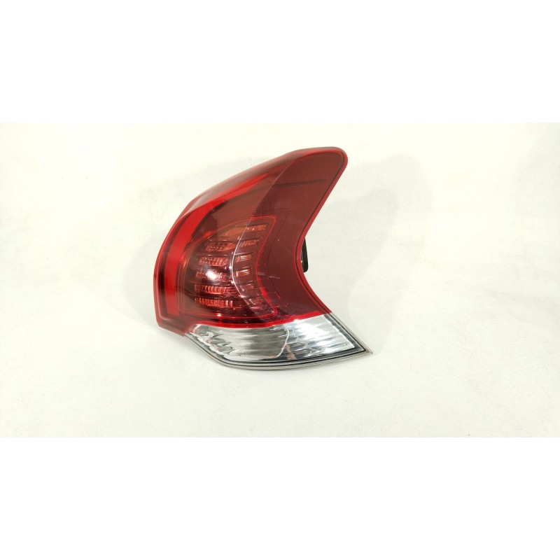 Recambio de piloto trasero derecho para peugeot 3008 i monospace (0u_) 1.6 vti referencia OEM IAM 9805510480 81290201 