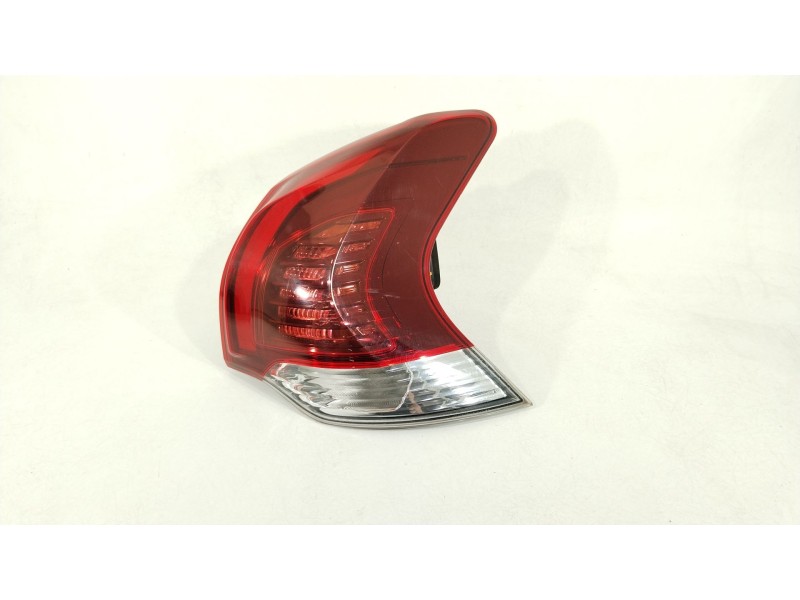 Recambio de piloto trasero derecho para peugeot 3008 i monospace (0u_) 1.6 vti referencia OEM IAM 9805510480 81290201 