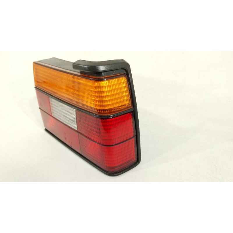 Recambio de piloto trasero derecho para volkswagen jetta ii (19e, 1g2, 165) 1.6 referencia OEM IAM 191945112D 165945257 
