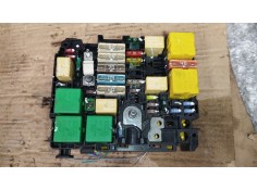 Recambio de caja reles / fusibles para peugeot 208 i (ca_, cc_) 1.2 vti 82 referencia OEM IAM 42503201  