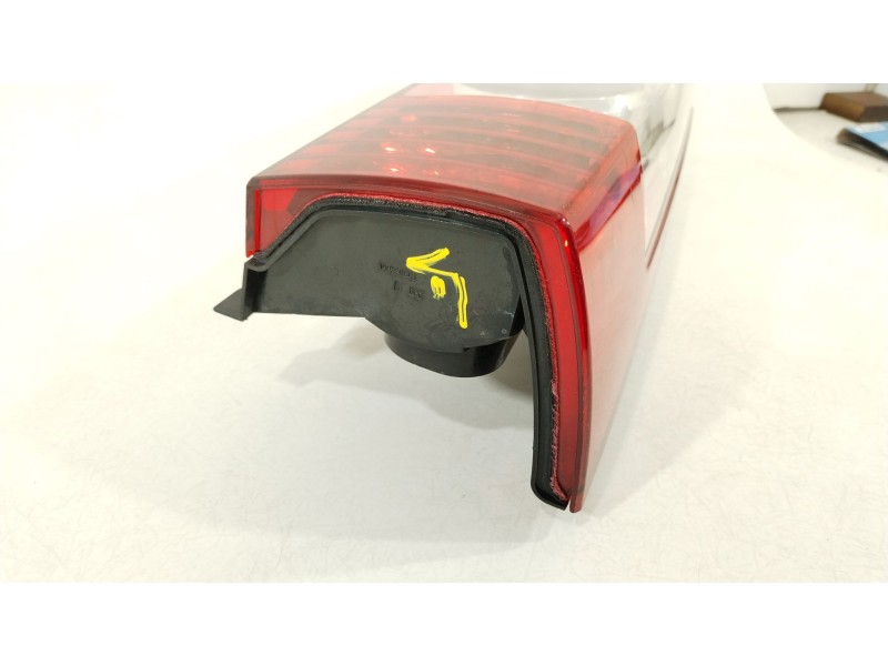 Recambio de piloto trasero derecho para citroën jumper iii autobús 2.2 hdi 120 referencia OEM IAM 1607428280  