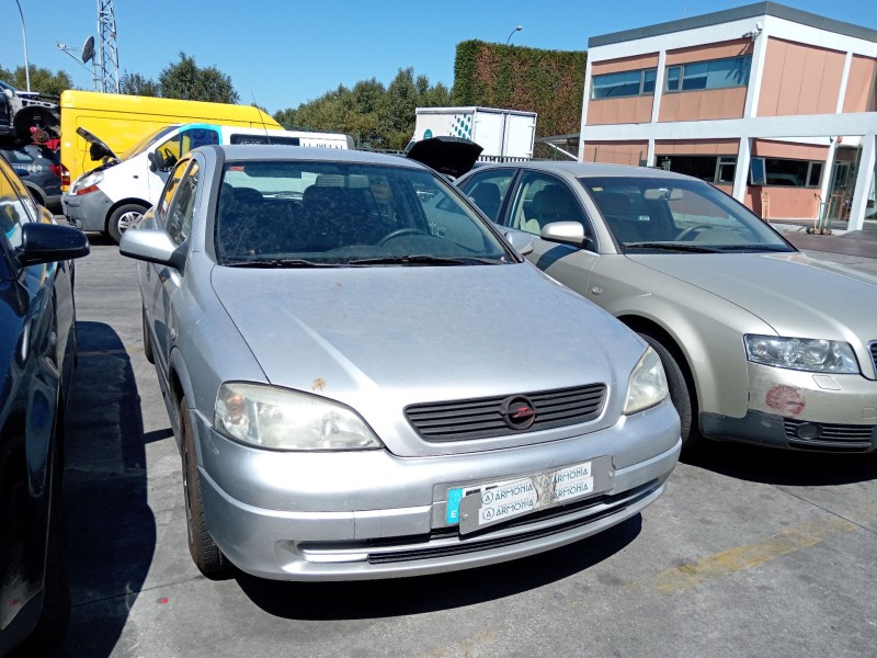 opel astra g hatchback (t98) del año 2002