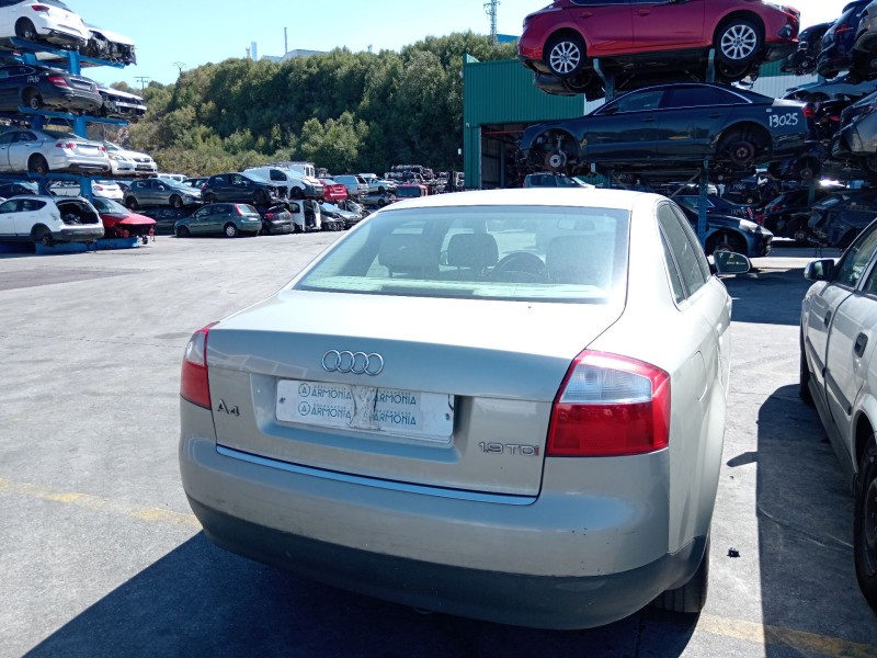 audi a4 b6 (8e2) del año 2003