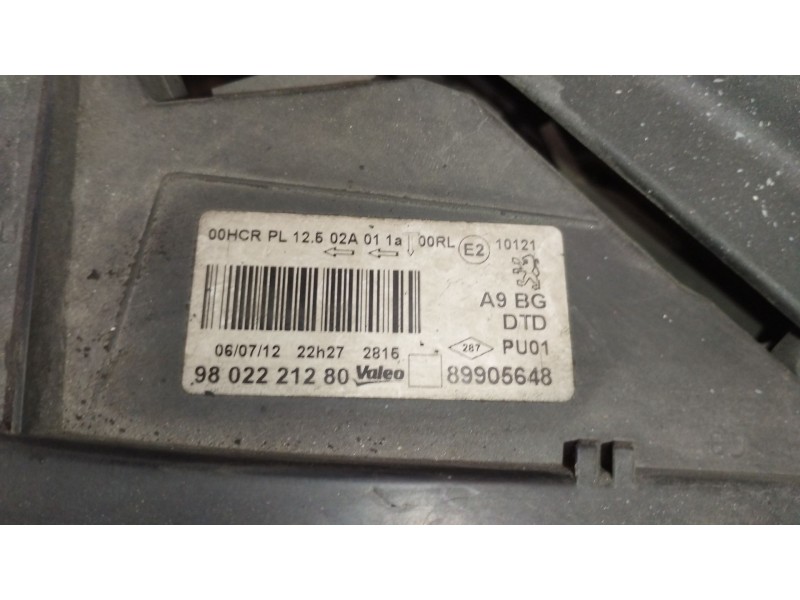 Recambio de faro derecho para peugeot 208 i (ca_, cc_) 1.2 vti 82 referencia OEM IAM 9802221280 89905648 