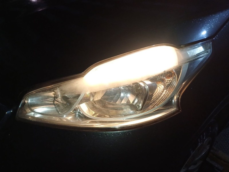 Recambio de faro izquierdo para peugeot 208 i (ca_, cc_) 1.2 vti 82 referencia OEM IAM   