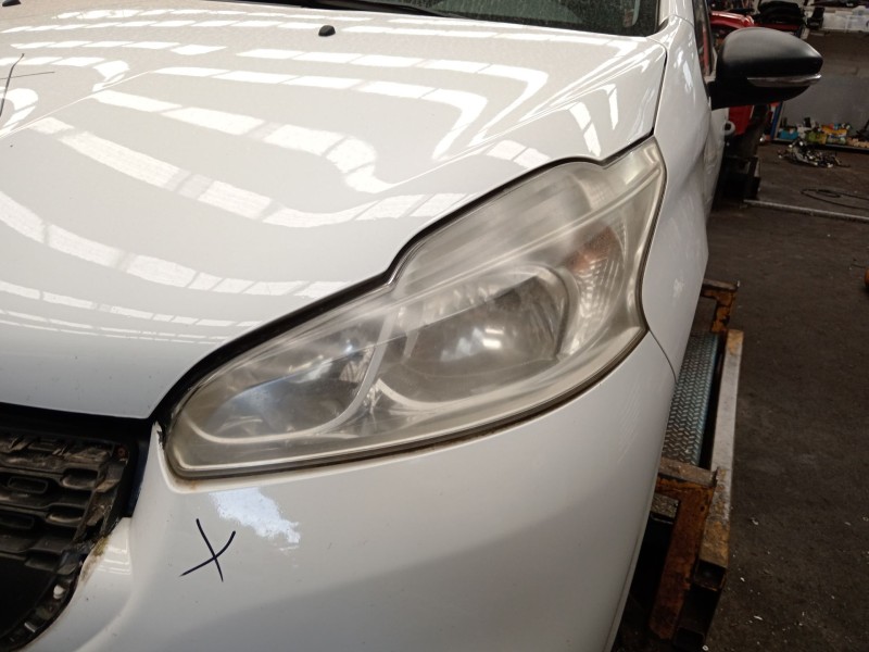 Recambio de faro izquierdo para peugeot 208 i (ca_, cc_) 1.4 hdi referencia OEM IAM   