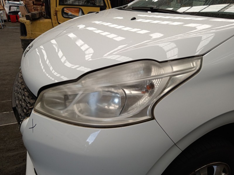 Recambio de faro izquierdo para peugeot 208 i (ca_, cc_) 1.4 hdi referencia OEM IAM   