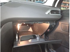 Recambio de guantera para peugeot 208 i (ca_, cc_) 1.2 vti 82 referencia OEM IAM    2