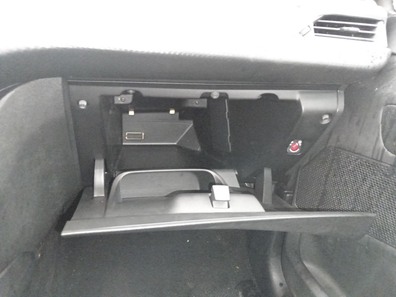 Recambio de guantera para peugeot 208 i (ca_, cc_) 1.2 puretech 82 referencia OEM IAM   