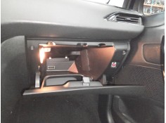 Recambio de guantera para peugeot 208 i (ca_, cc_) 1.2 vti 82 referencia OEM IAM    2