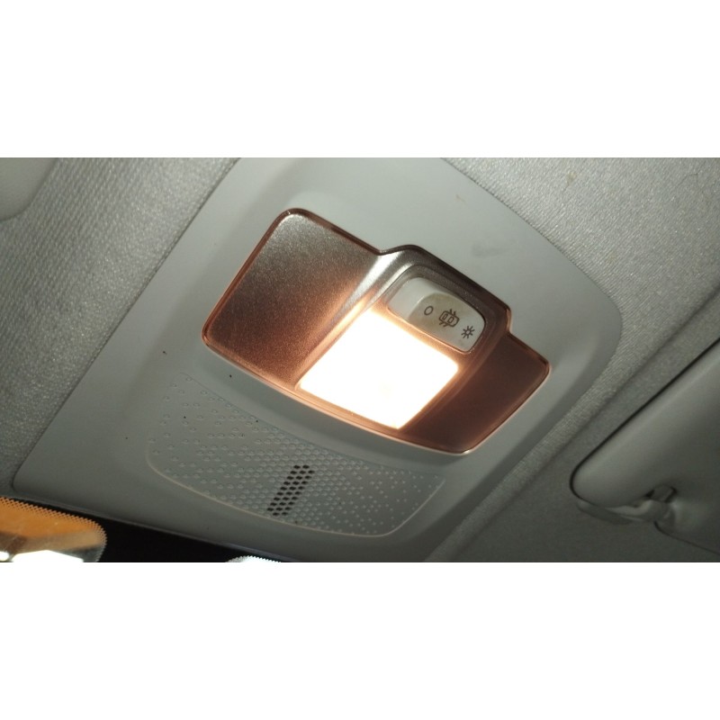 Recambio de luz interior para peugeot 208 i (ca_, cc_) 1.2 vti 82 referencia OEM IAM 96754056PR  