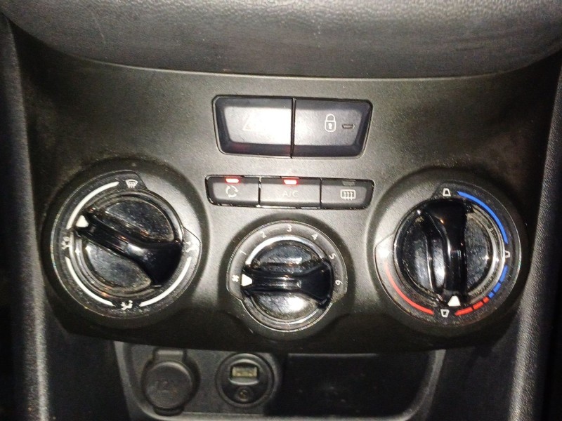 Recambio de mando calefaccion / aire acondicionado para peugeot 208 i (ca_, cc_) 1.2 vti 82 referencia OEM IAM   