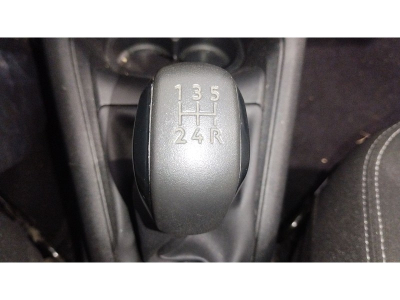 Recambio de pomo palanca cambio para peugeot 208 i (ca_, cc_) 1.2 puretech 82 referencia OEM IAM   