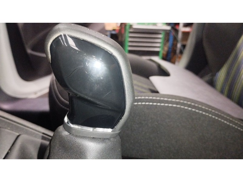 Recambio de pomo palanca cambio para peugeot 208 i (ca_, cc_) 1.2 puretech 82 referencia OEM IAM   