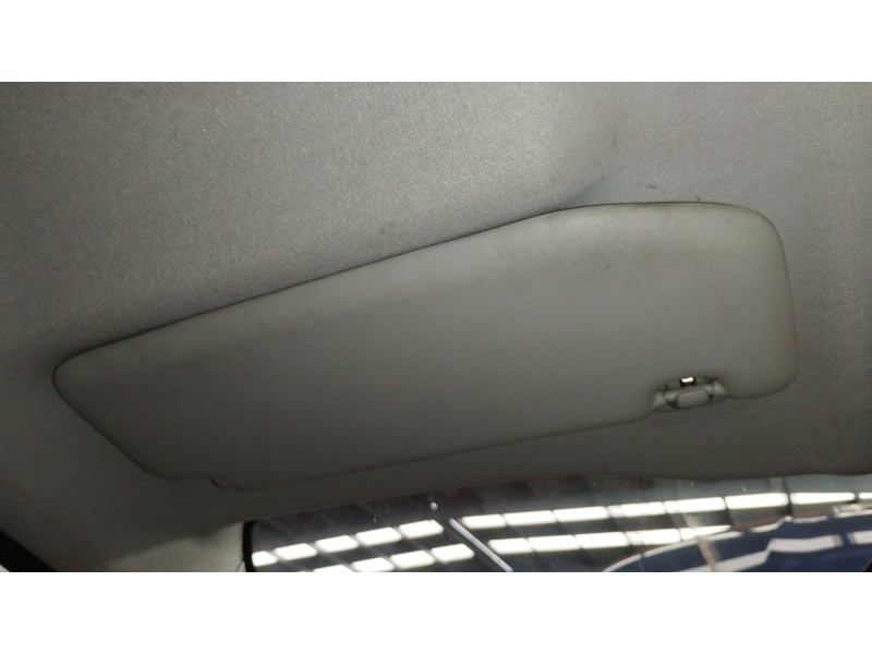 Recambio de parasol izquierdo para peugeot 208 i (ca_, cc_) 1.6 hdi referencia OEM IAM   