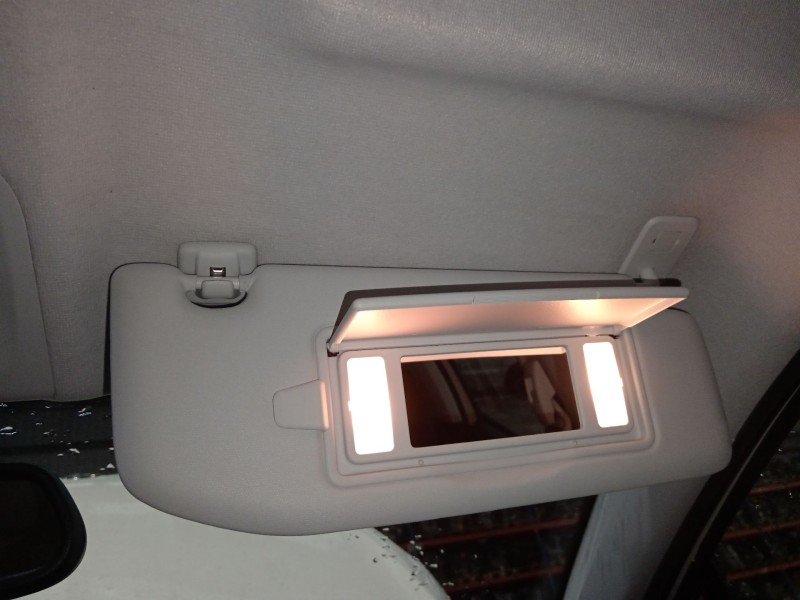 Recambio de parasol derecho para peugeot 208 i (ca_, cc_) 1.2 vti 82 referencia OEM IAM   