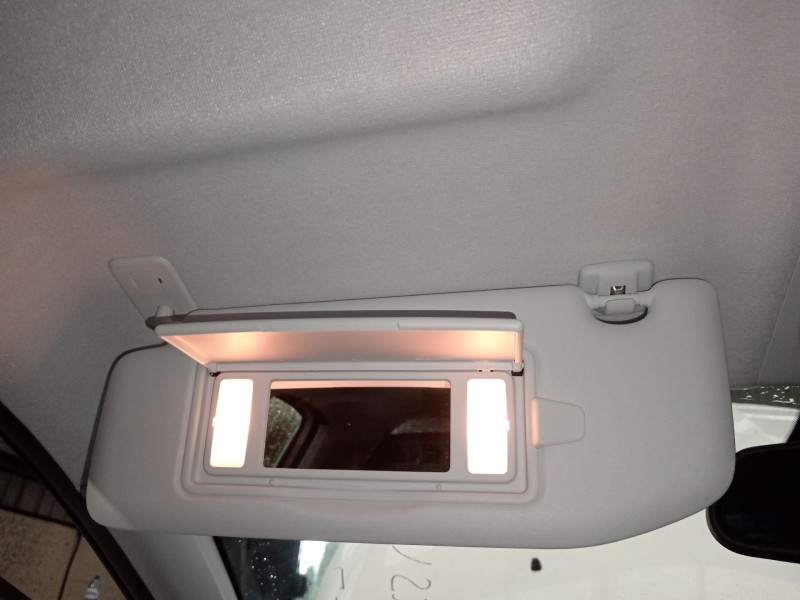 Recambio de parasol izquierdo para peugeot 208 i (ca_, cc_) 1.2 vti 82 referencia OEM IAM   