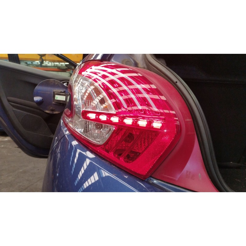 Recambio de piloto trasero izquierdo para peugeot 208 i (ca_, cc_) 1.2 vti 82 referencia OEM IAM 9672628280  