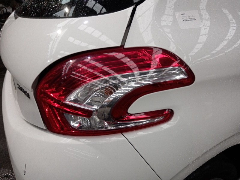 Recambio de piloto trasero derecho para peugeot 208 i (ca_, cc_) 1.2 vti 82 referencia OEM IAM   